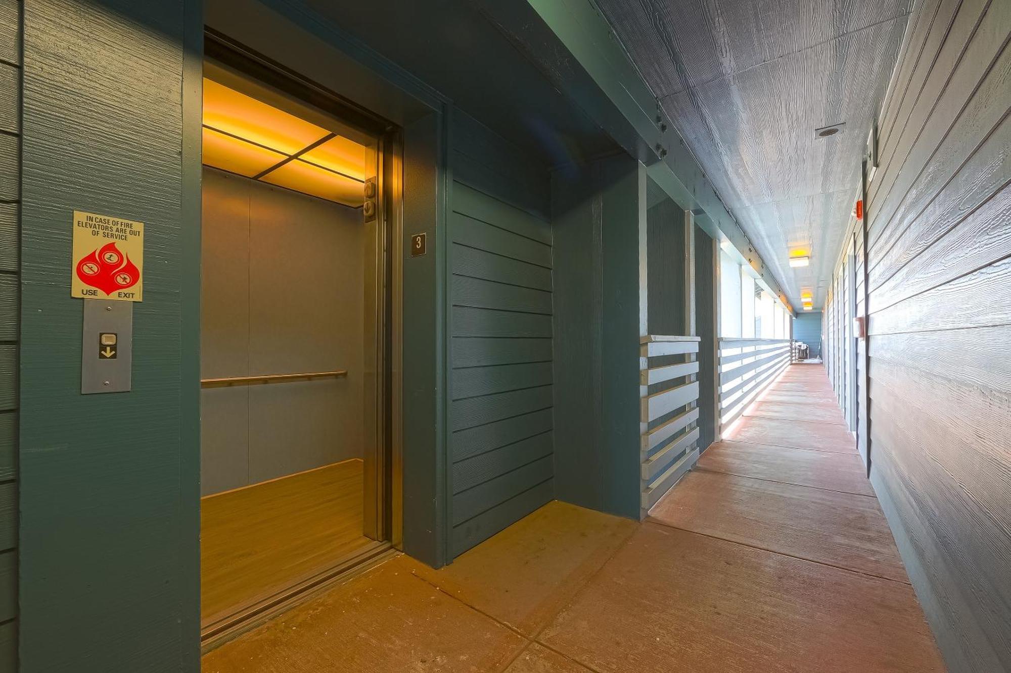 Oyo Waves Hotel Newport Or - Nye Beach Exterior foto
